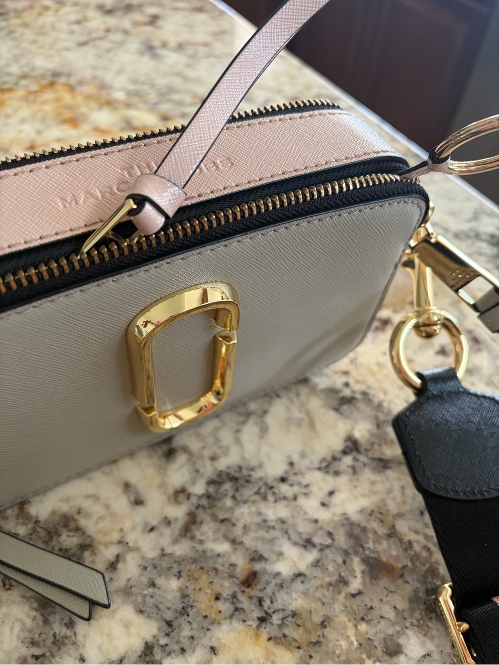 Marc Jacob’s snapshot bag and cardholder keychain - Picture 7 of 7